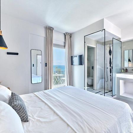 Magoo Suites Logaras Ngoại thất bức ảnh