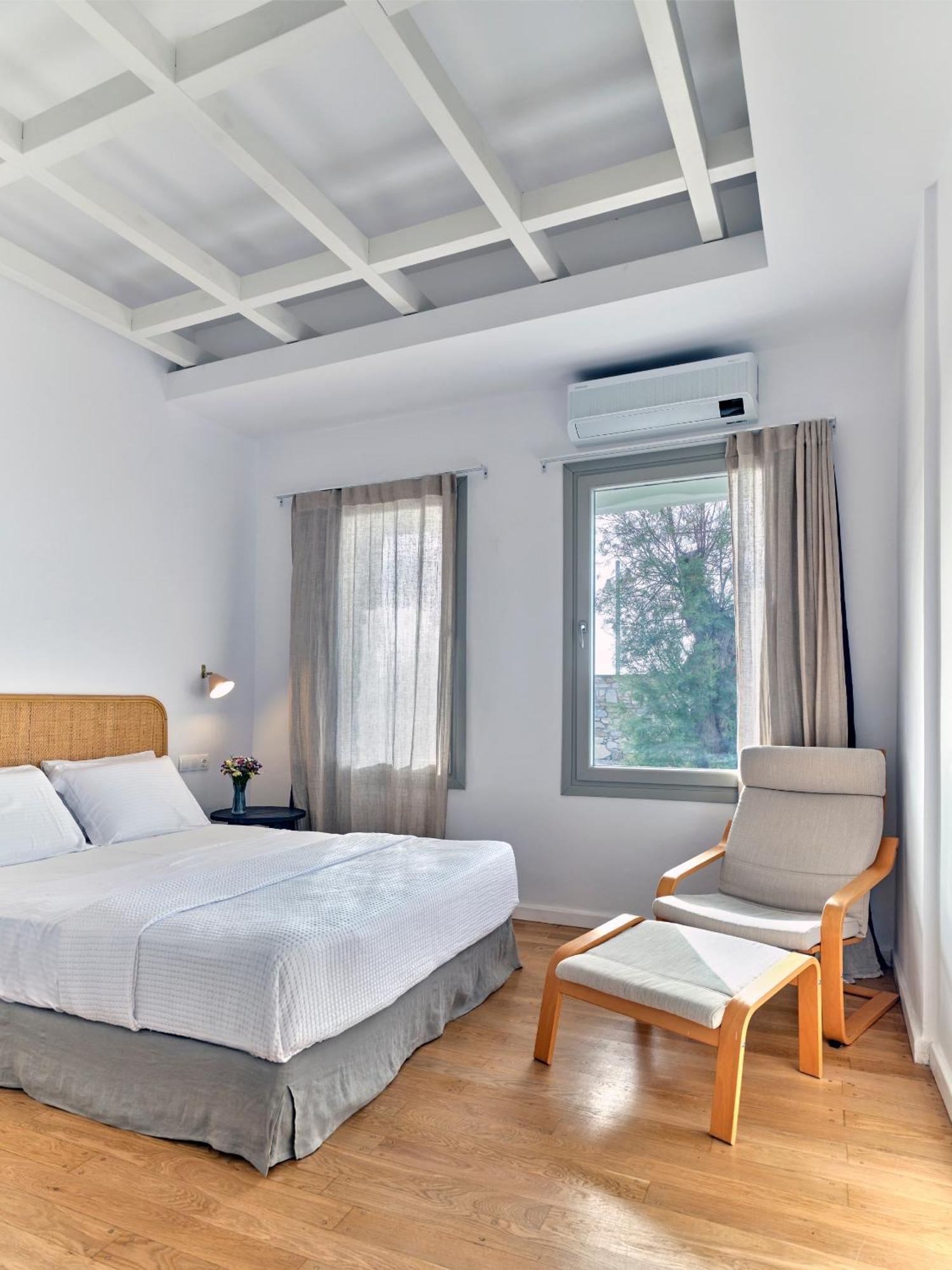 Magoo Suites Logaras Ngoại thất bức ảnh